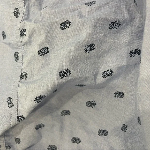 Men's Blue pineapple Patterned button up Tee - Picture 5 of 5